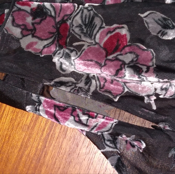 Rampage Black Sheer/Velvet - Picture 4 of 6